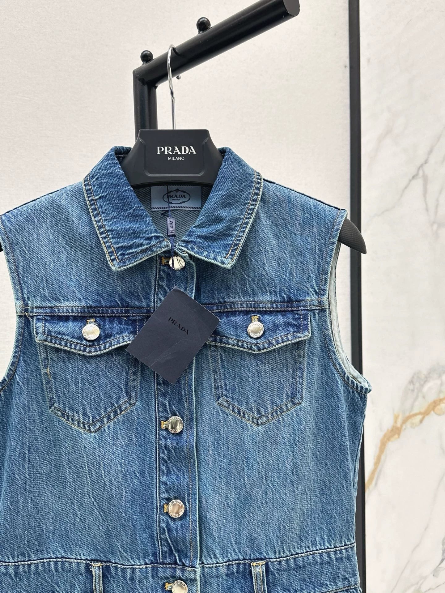 25 Spring/Summer New Sleeveless Denim Dresses