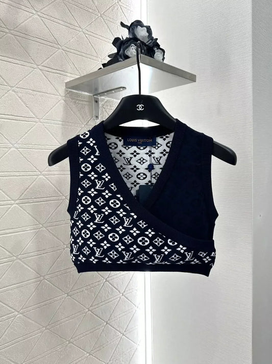 L 25 New Jacquard patchwork knitted short vest