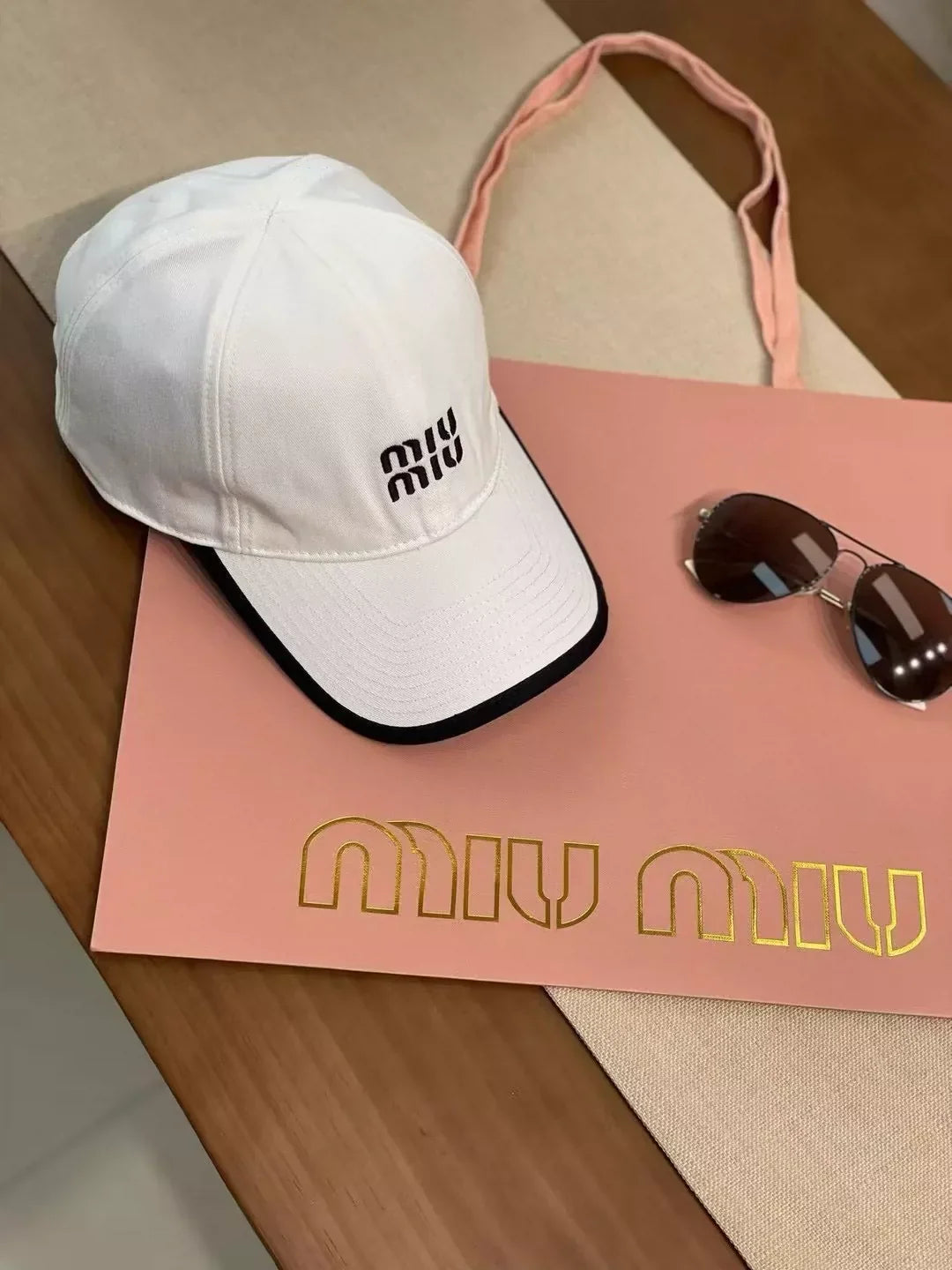 m 25 New baseball caps