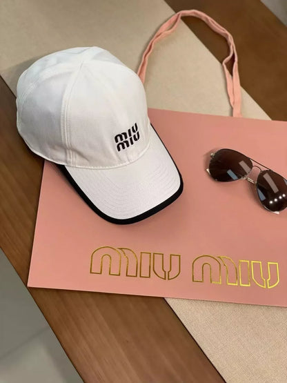 m 25 New baseball caps