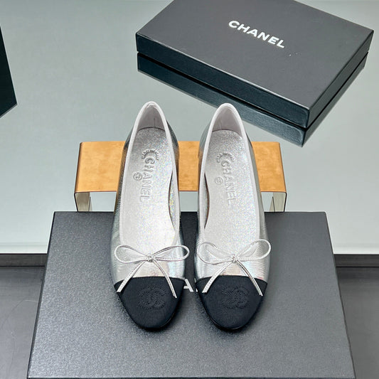 Ballet Flats 20mm Silver Metallic Sheepskin Black Grosgrain 266677