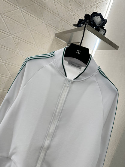 D 25 Zip-up jacket and pants set