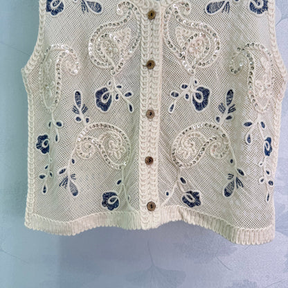 25 Early Autumn 3D Crochet Vest