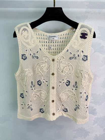 25 Early Autumn 3D Crochet Vest