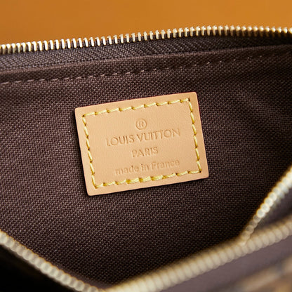POCHETTE 24 IN BROWN MONOGRAM CANVAS GOLD HARDWARE