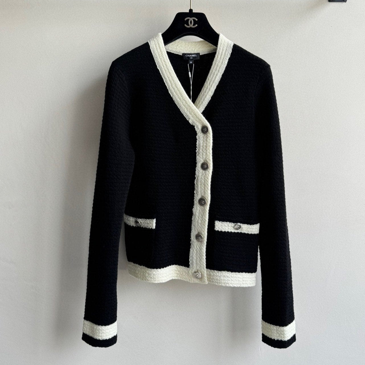 Cardigan In Black Mix White Wool