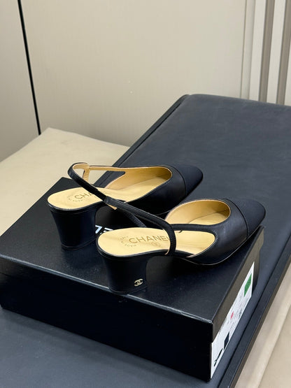 Classic Slingback Black Beige Goatskin Black Grosgrain 282286