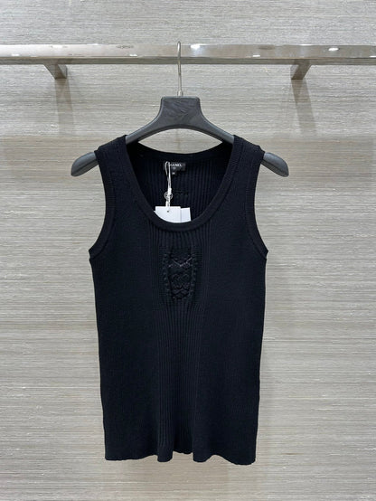 25 autumn and winter new product heart logo intarsia knitted vest