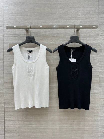 25 autumn and winter new product heart logo intarsia knitted vest
