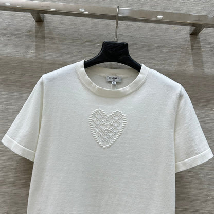 25 new products, love double C knitted short-sleeved top