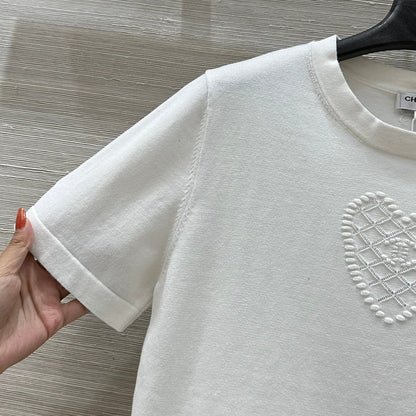 25 new products, love double C knitted short-sleeved top