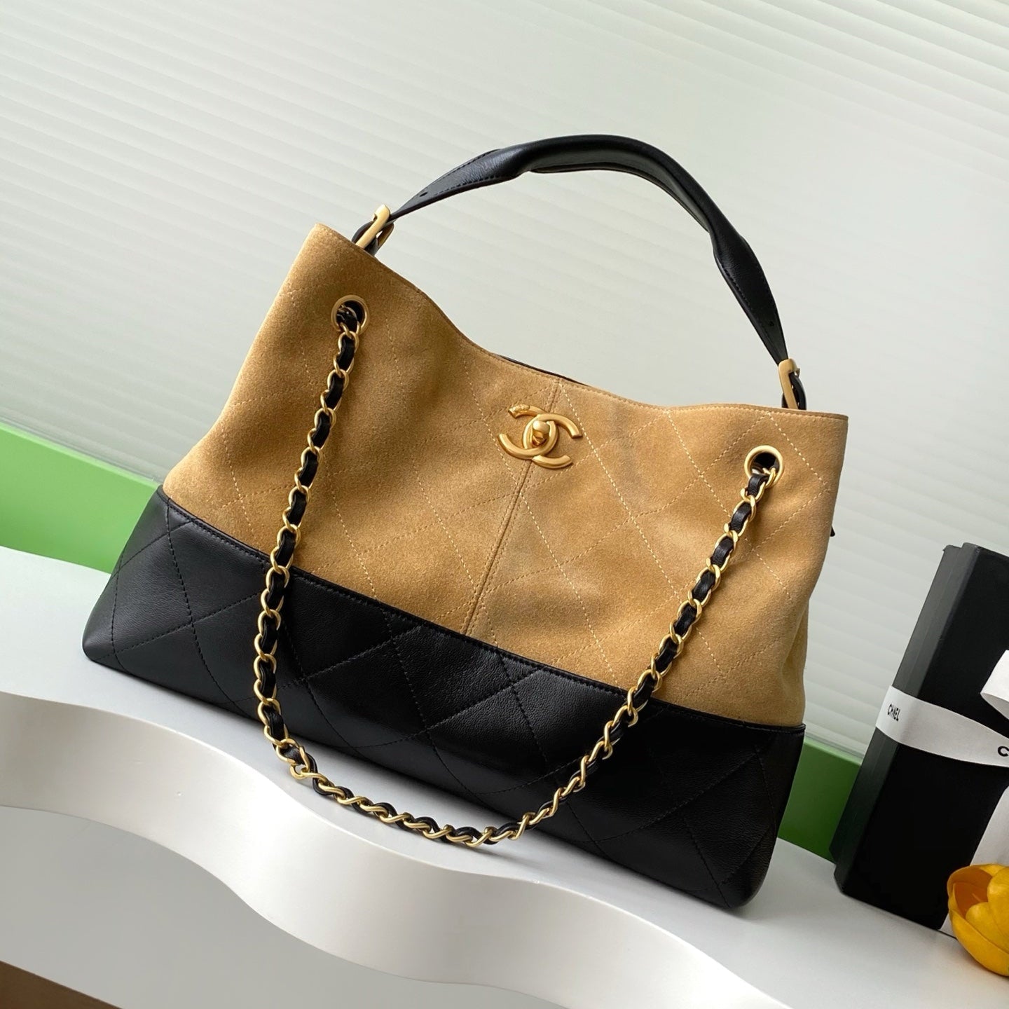 25A Small Tote 36cm Brown Suede Black Calfskin