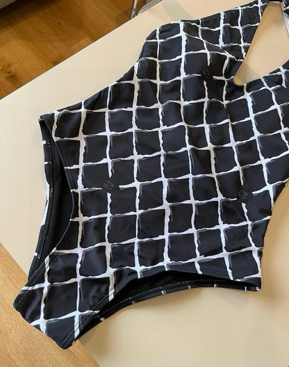 BIKINI SWIMSUIT SET IN WHITE CHECKERED PRINT ON BLACK BACKGROUND 624545