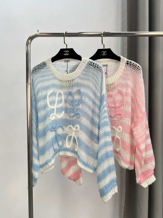 25 Seahorse hair long-sleeved sweater