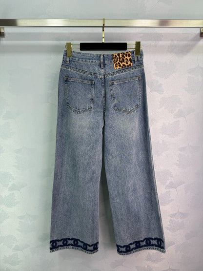 25 Spring and Summer New Products Wide-leg Jeans,