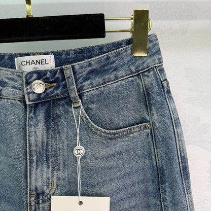 25 Spring and Summer New Products Wide-leg Jeans,