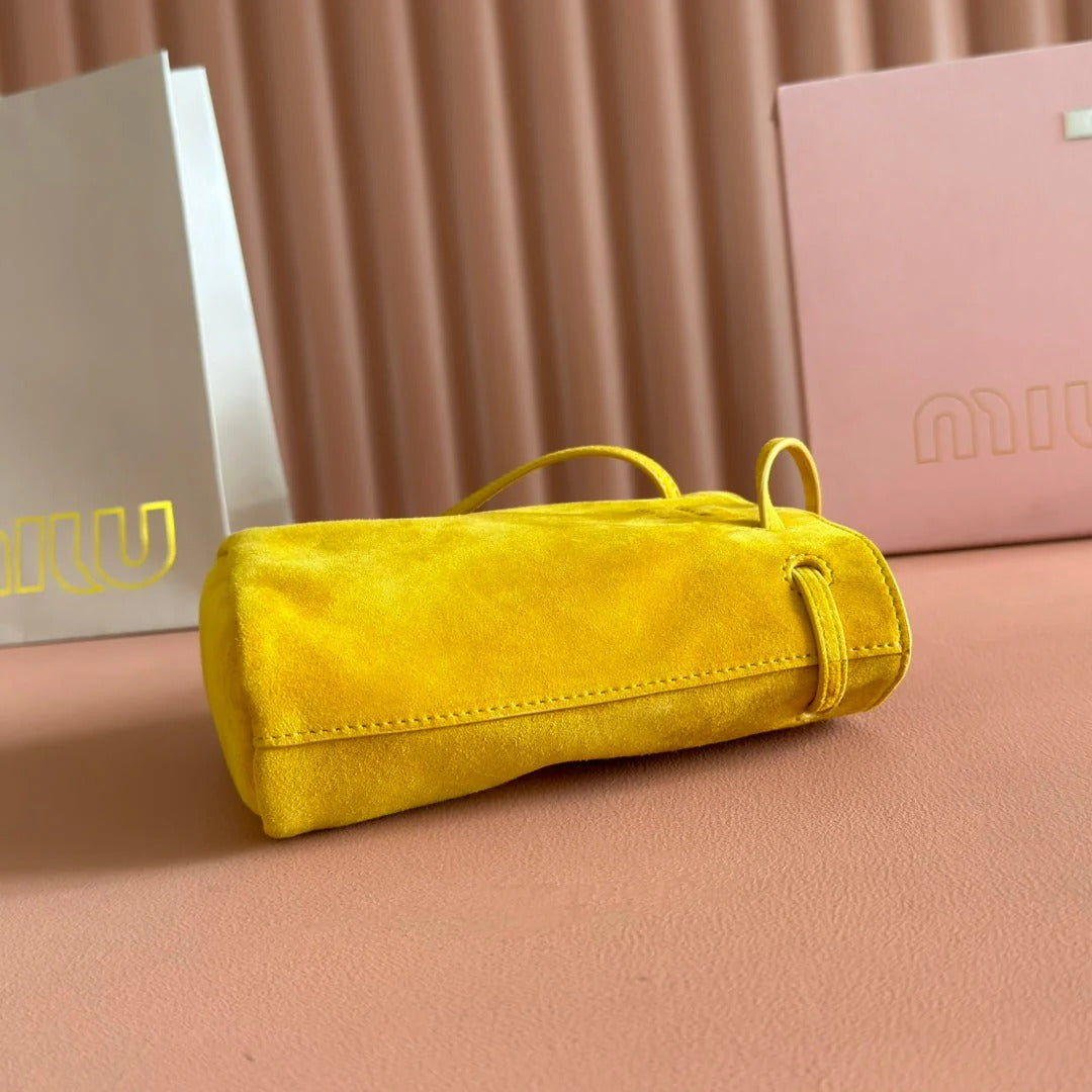 TOTE BAG 17 MUSTARD YELLOW IN NAPPA CALFSKIN