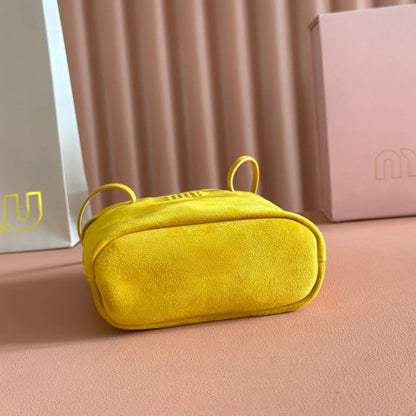 TOTE BAG 17 MUSTARD YELLOW IN NAPPA CALFSKIN