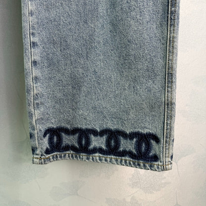 25 Spring and Summer New Products Wide-leg Jeans,