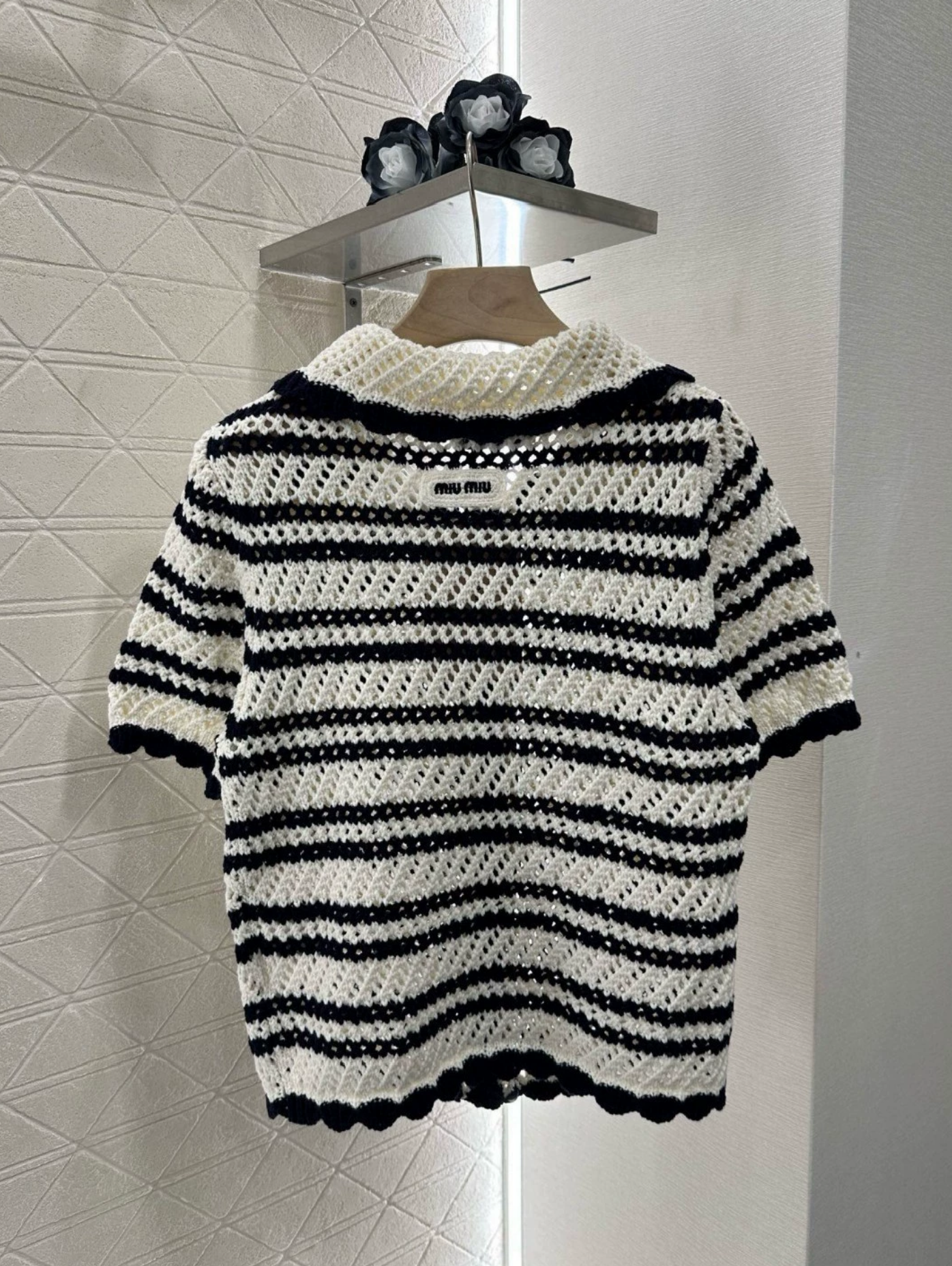 25 new hand-knitted short-sleeved cardigan and skirt suit