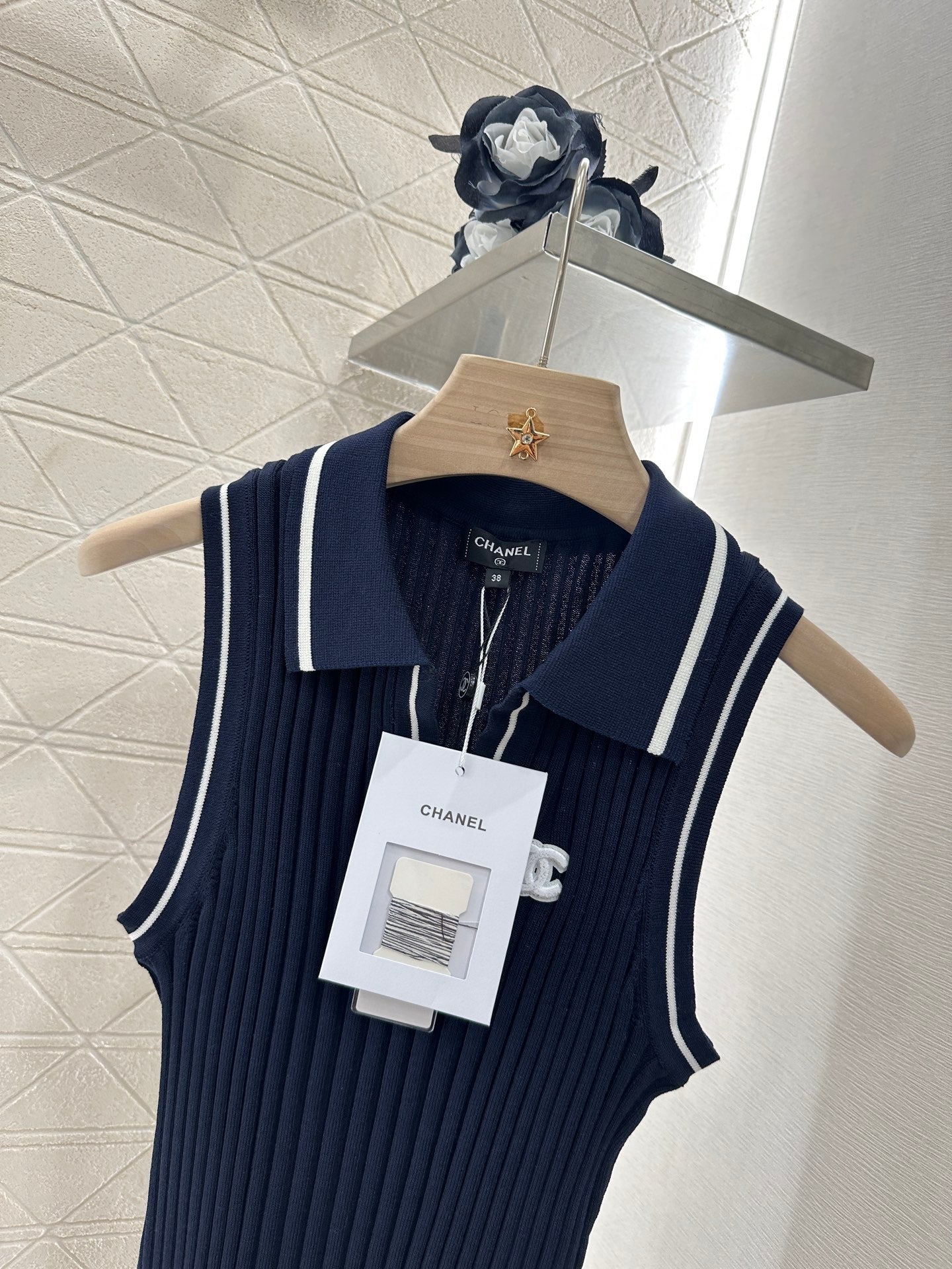 2025 new product Striped knitted vest