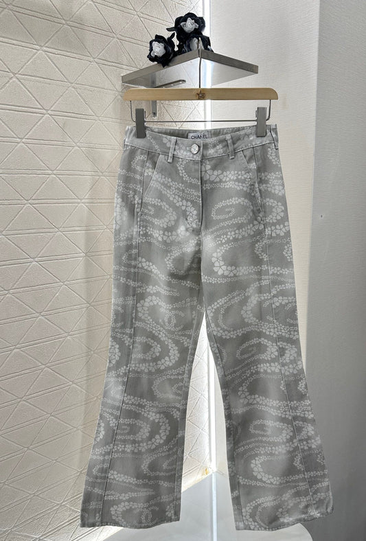C 2025 new product Laser flared denim trousers