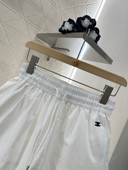 C*♥New arrival Embroidered shorts