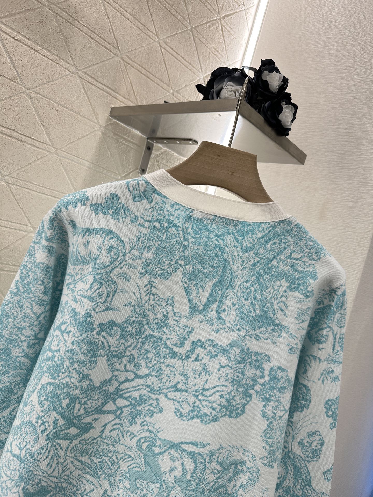 2025 new product Jacquard knitted cardigan