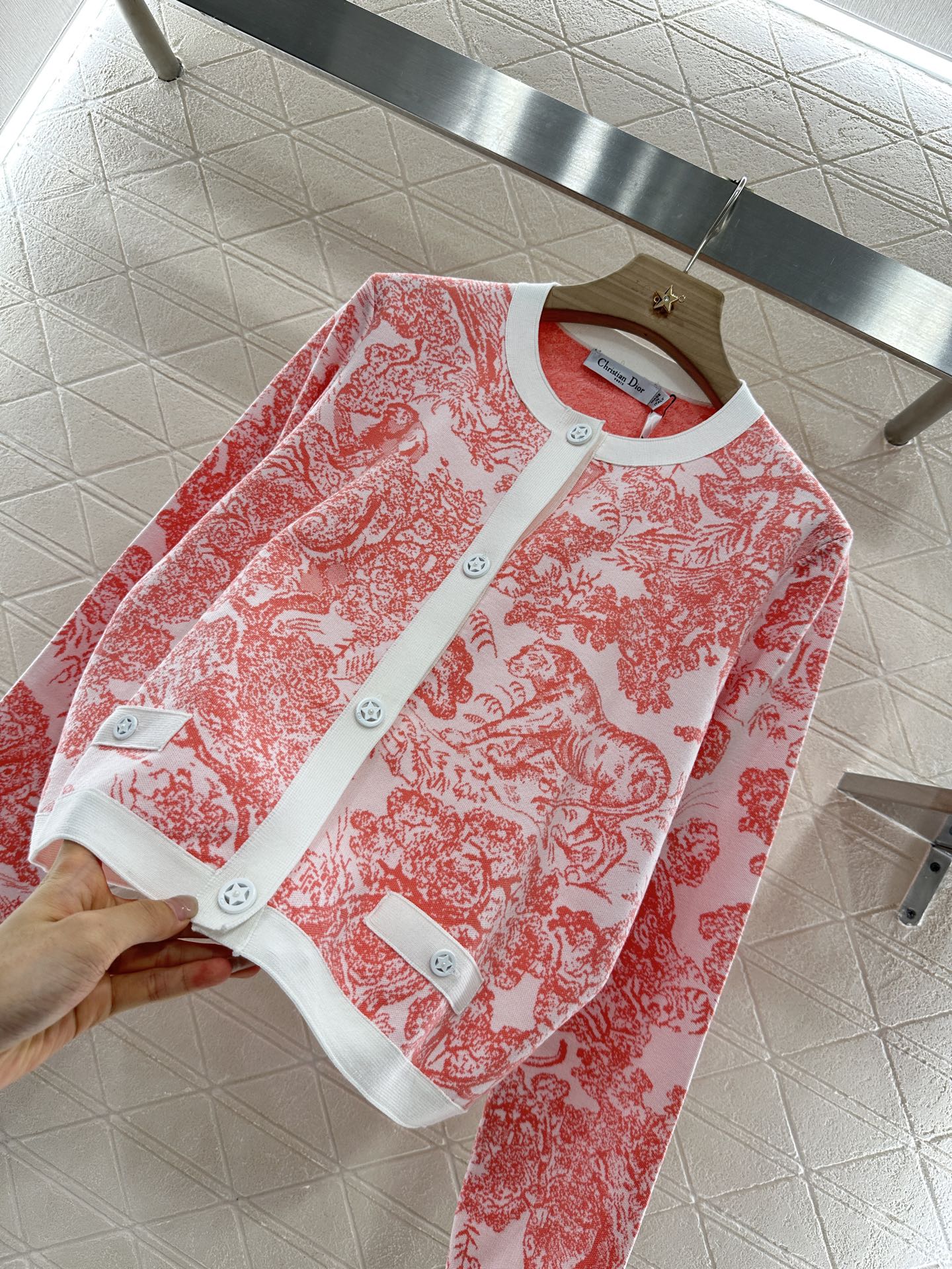 2025 new product Jacquard knitted cardigan
