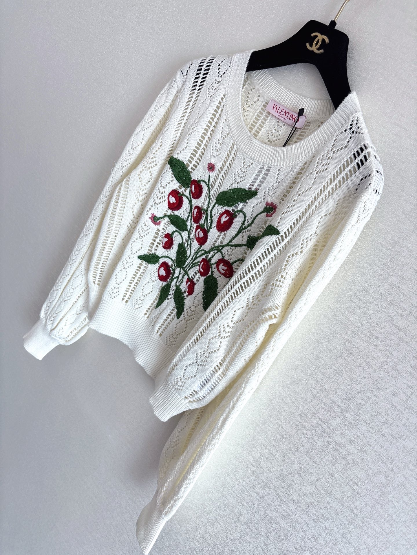 25fw hollow sweater