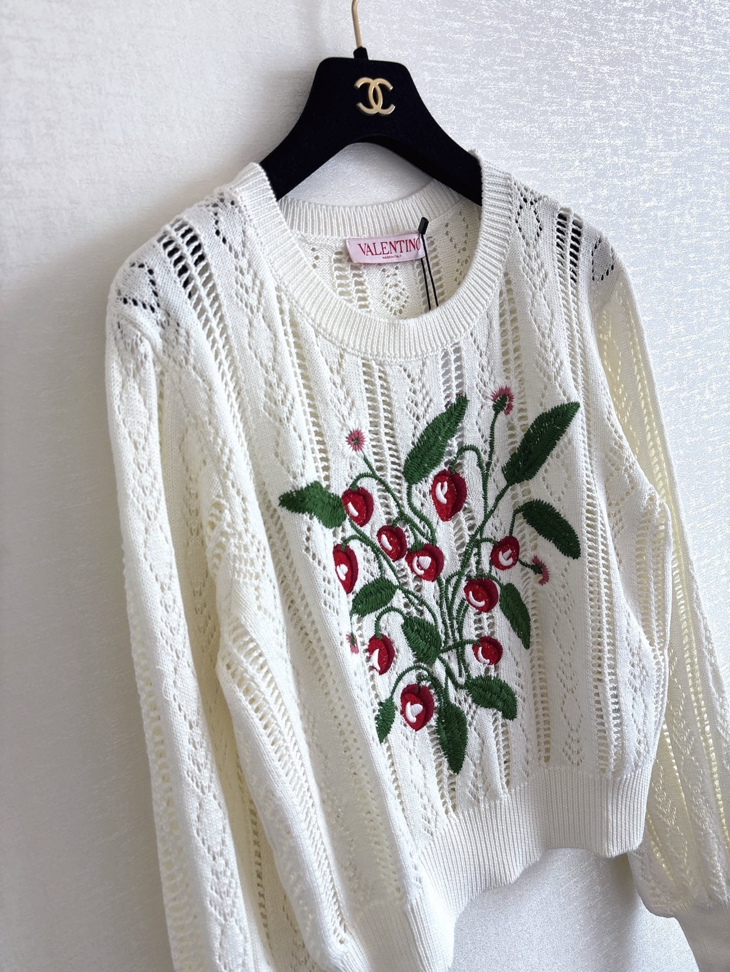 25fw hollow sweater
