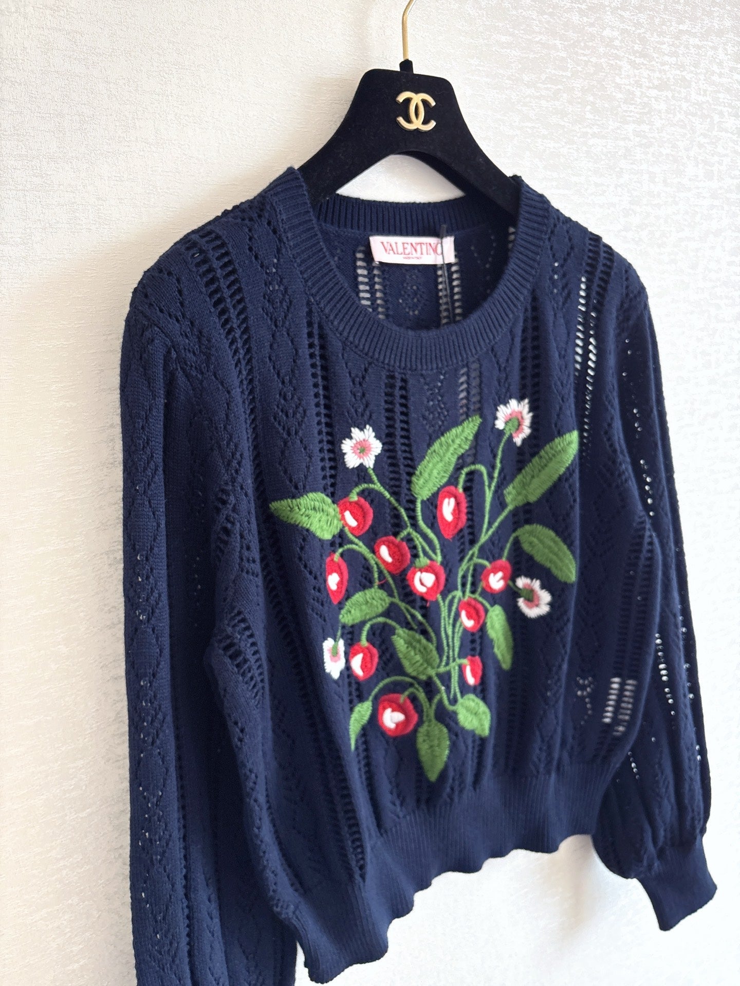25fw hollow sweater