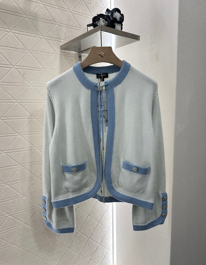 25 new products Knitted cardigan