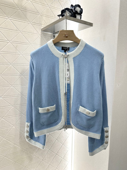 25 new products Knitted cardigan