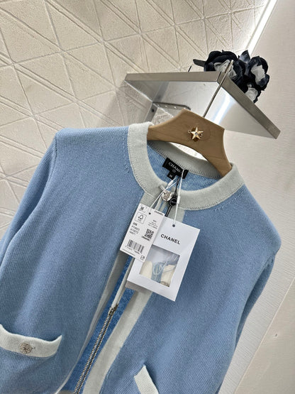 25 new products Knitted cardigan
