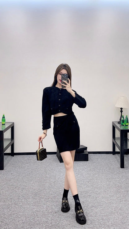 25 new products Cardigan and skirt set