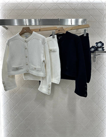 25 new products Cardigan and skirt set