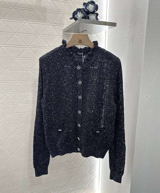 25 new products Knitted cardigan
