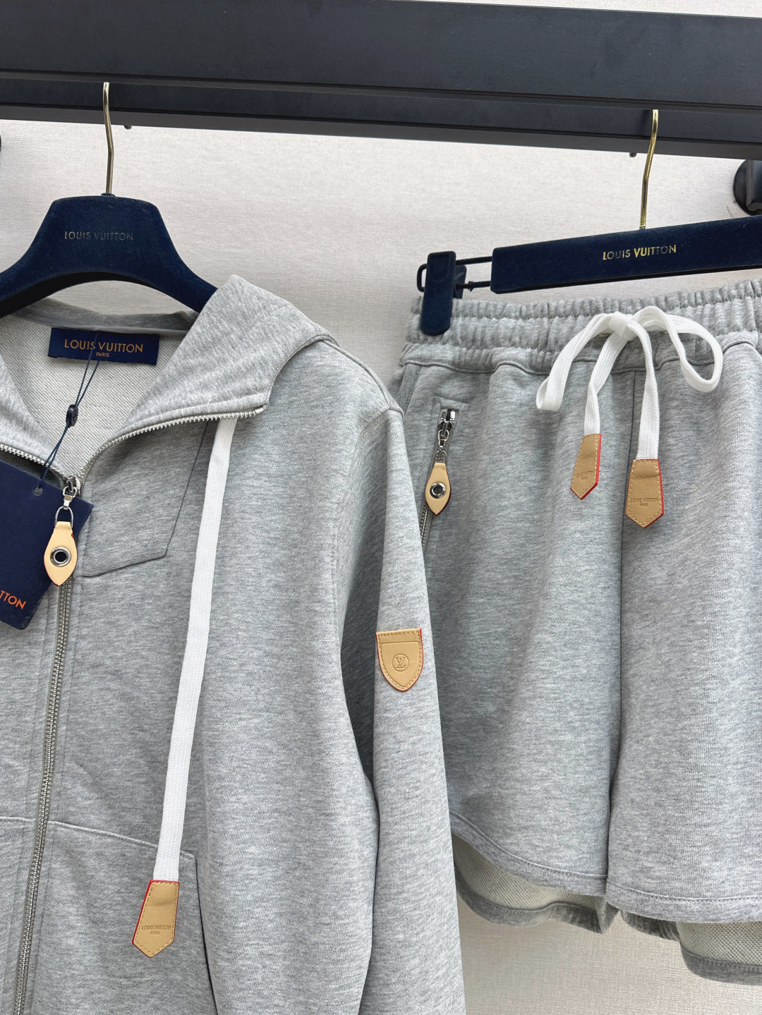 25fw hoodie short set