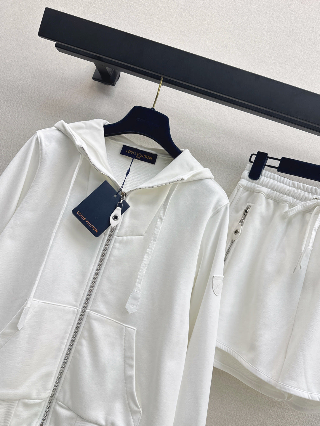 25fw hoodie short set
