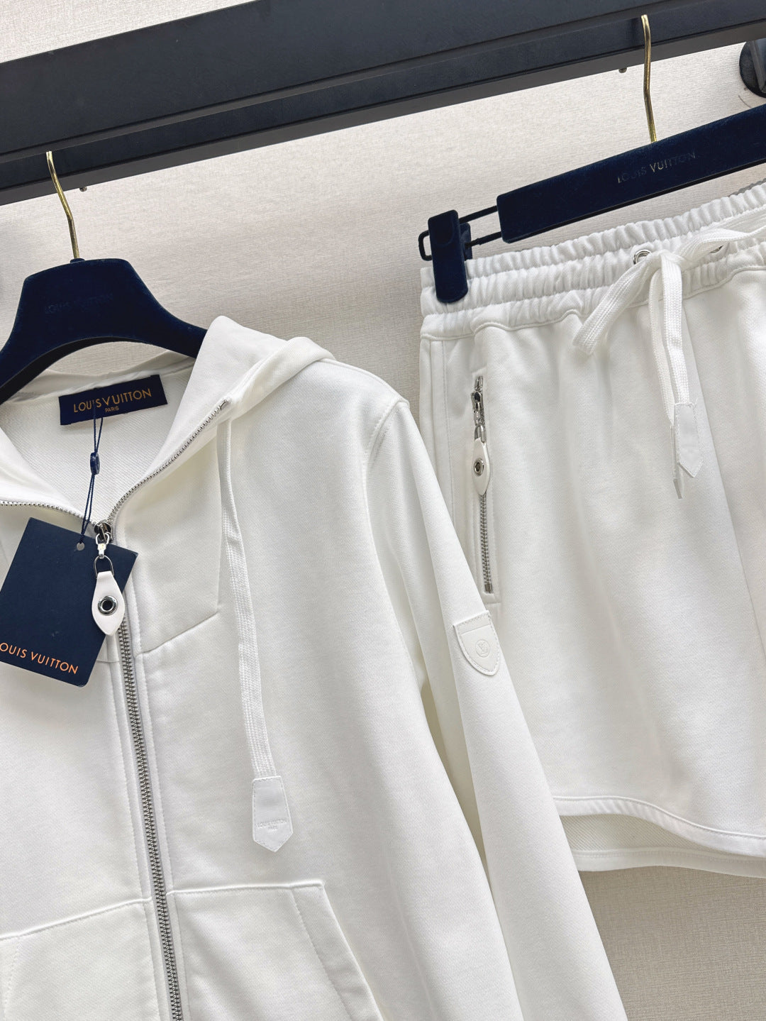 25fw hoodie short set