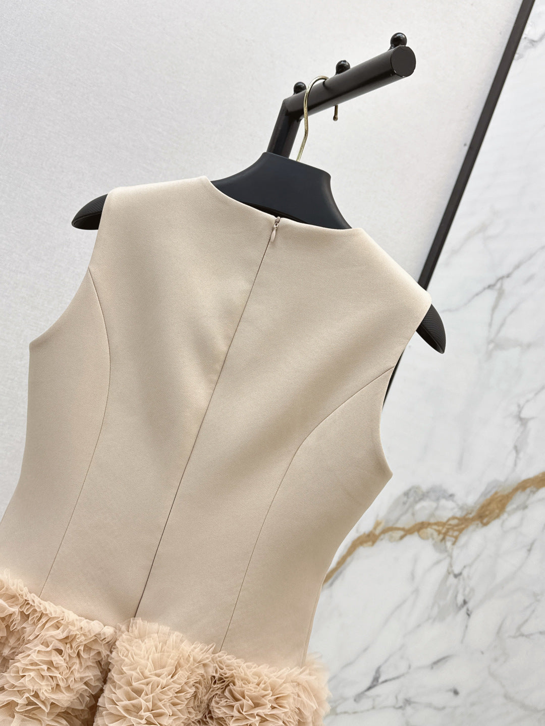 25fw sleeveless dress