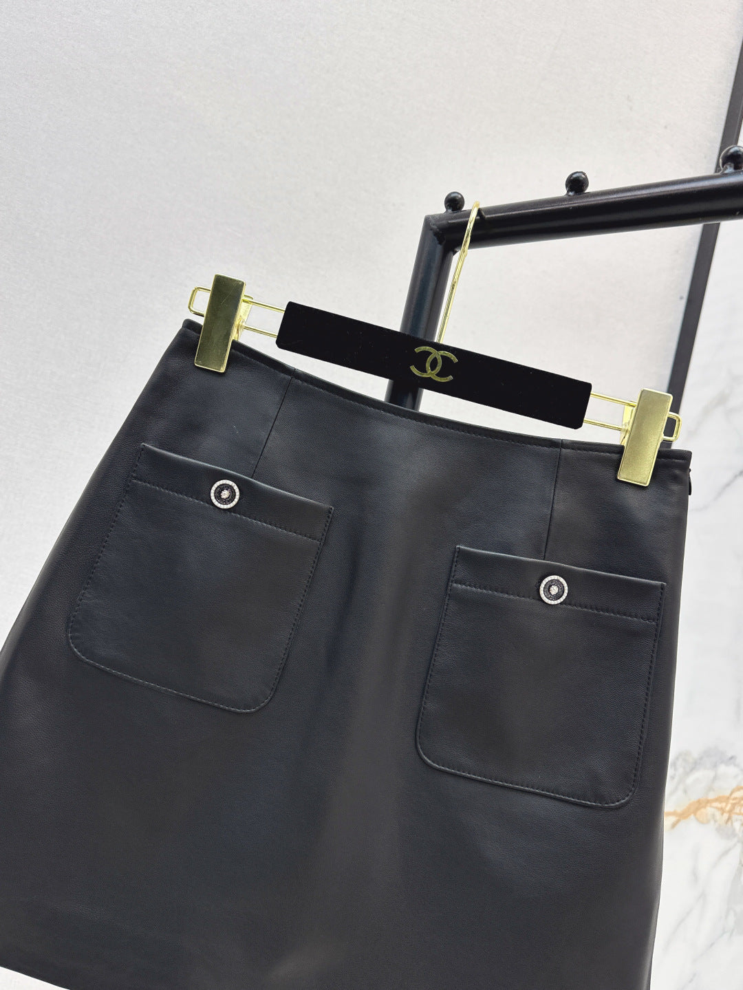 25fw leather skirt