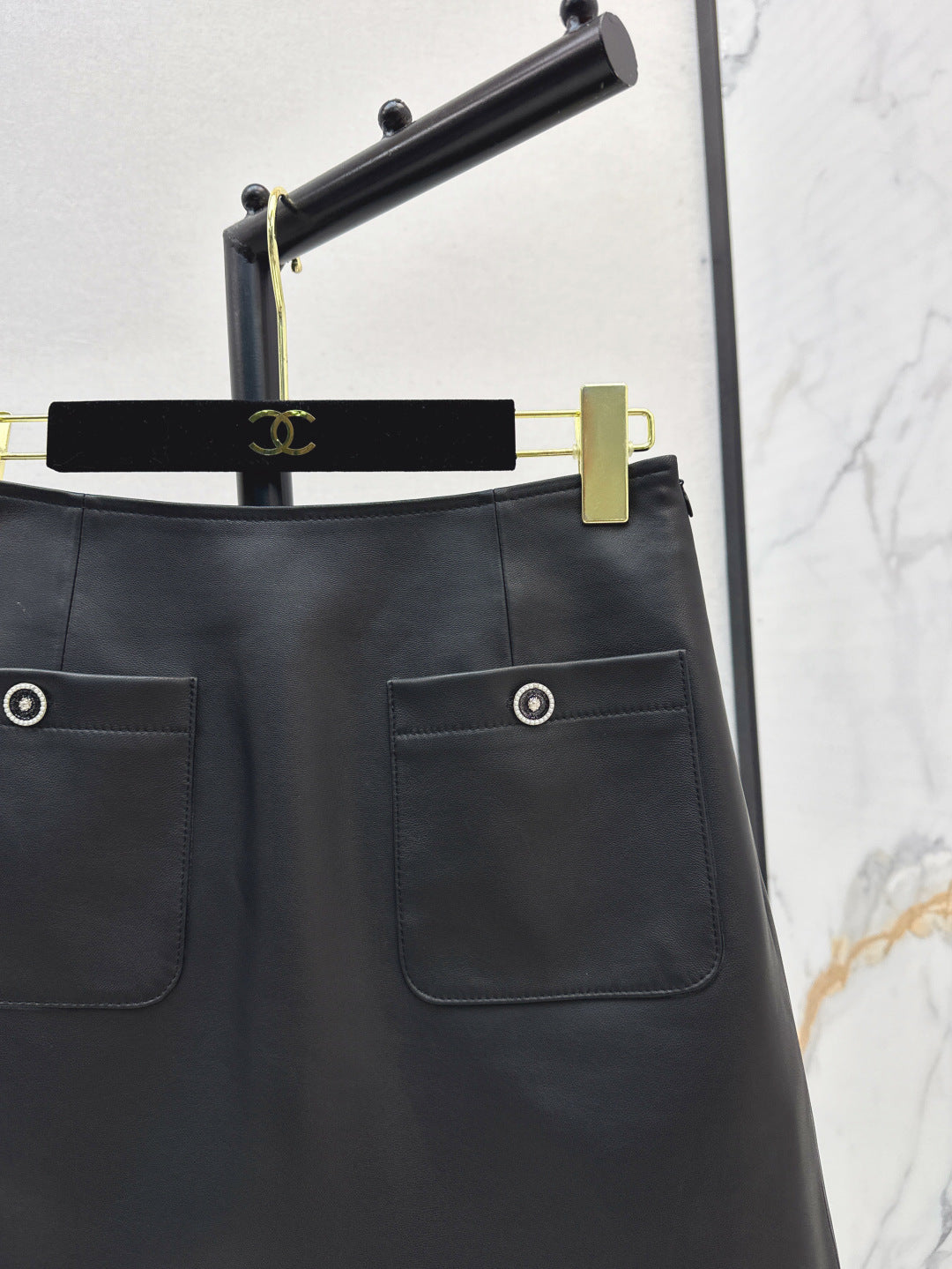 25fw leather skirt
