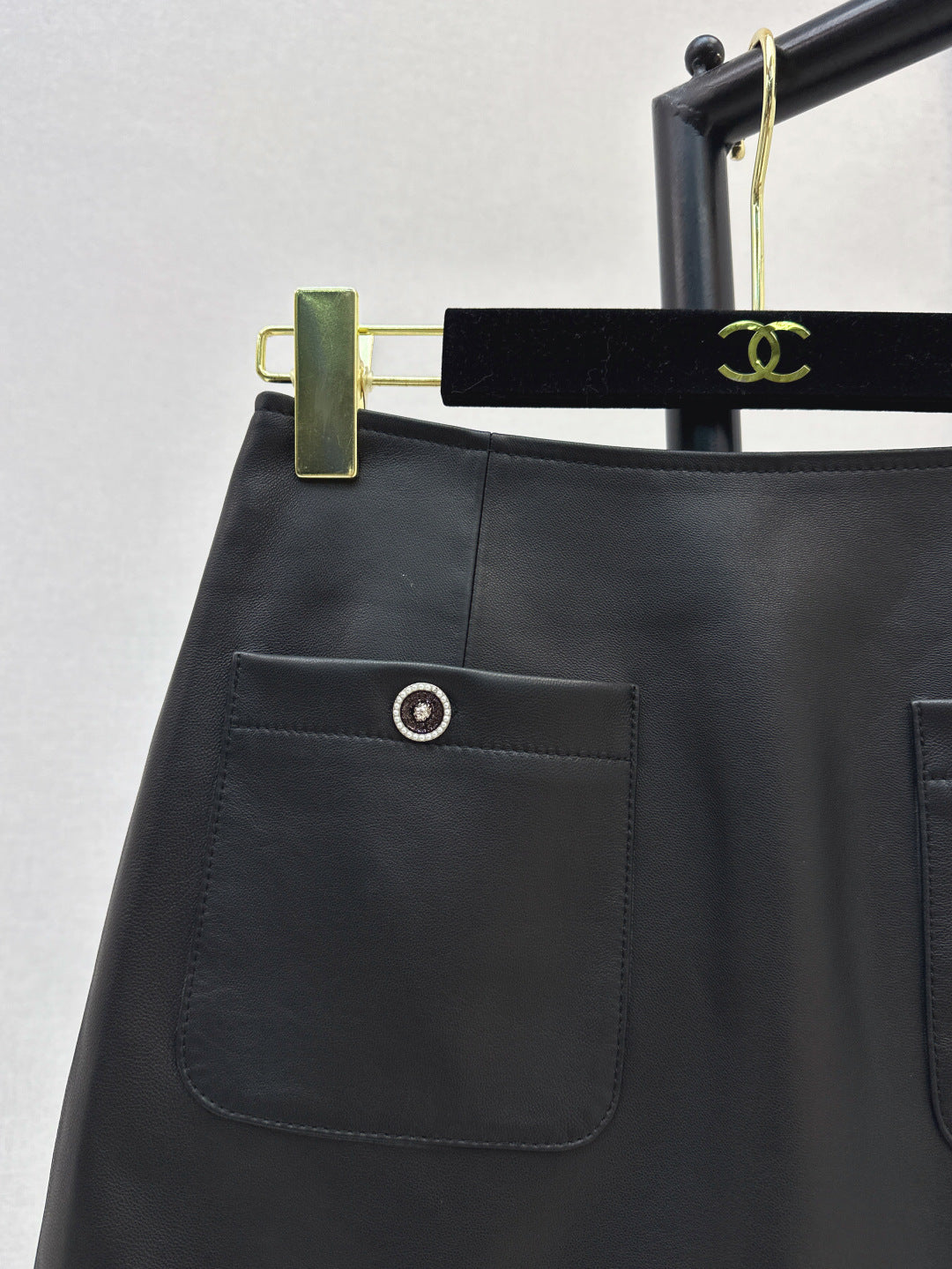 25fw leather skirt