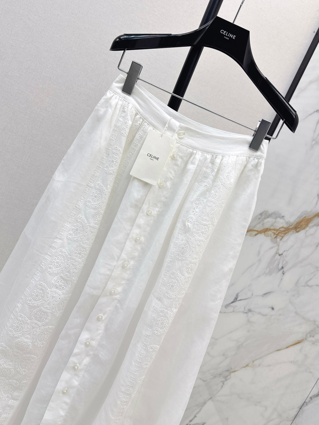 25fw embroidered skirt