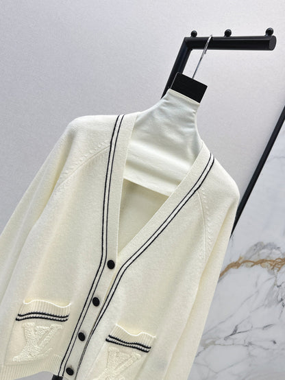 25fw knitted cashmere cardigan