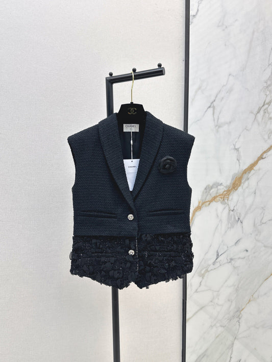 C 25 patchwork lace woven vest