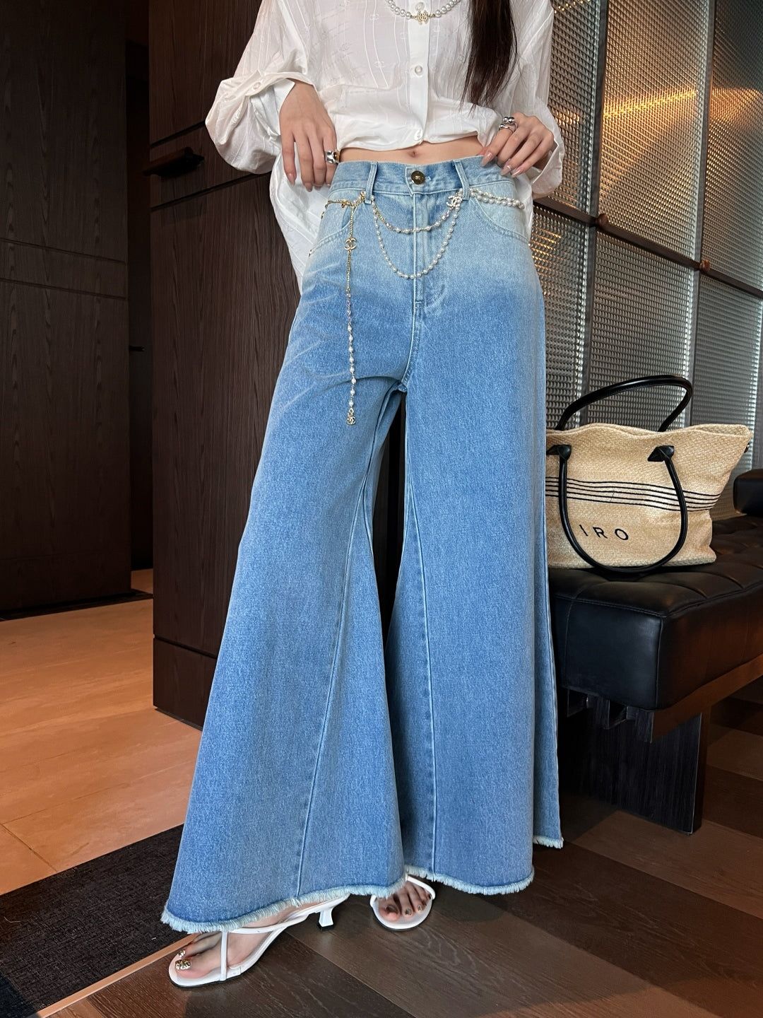 25fw flared jeans