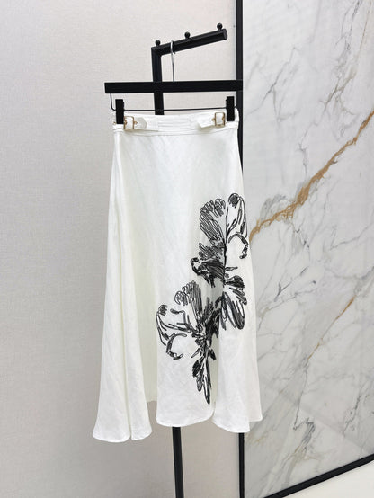 25ss embroidered skirt